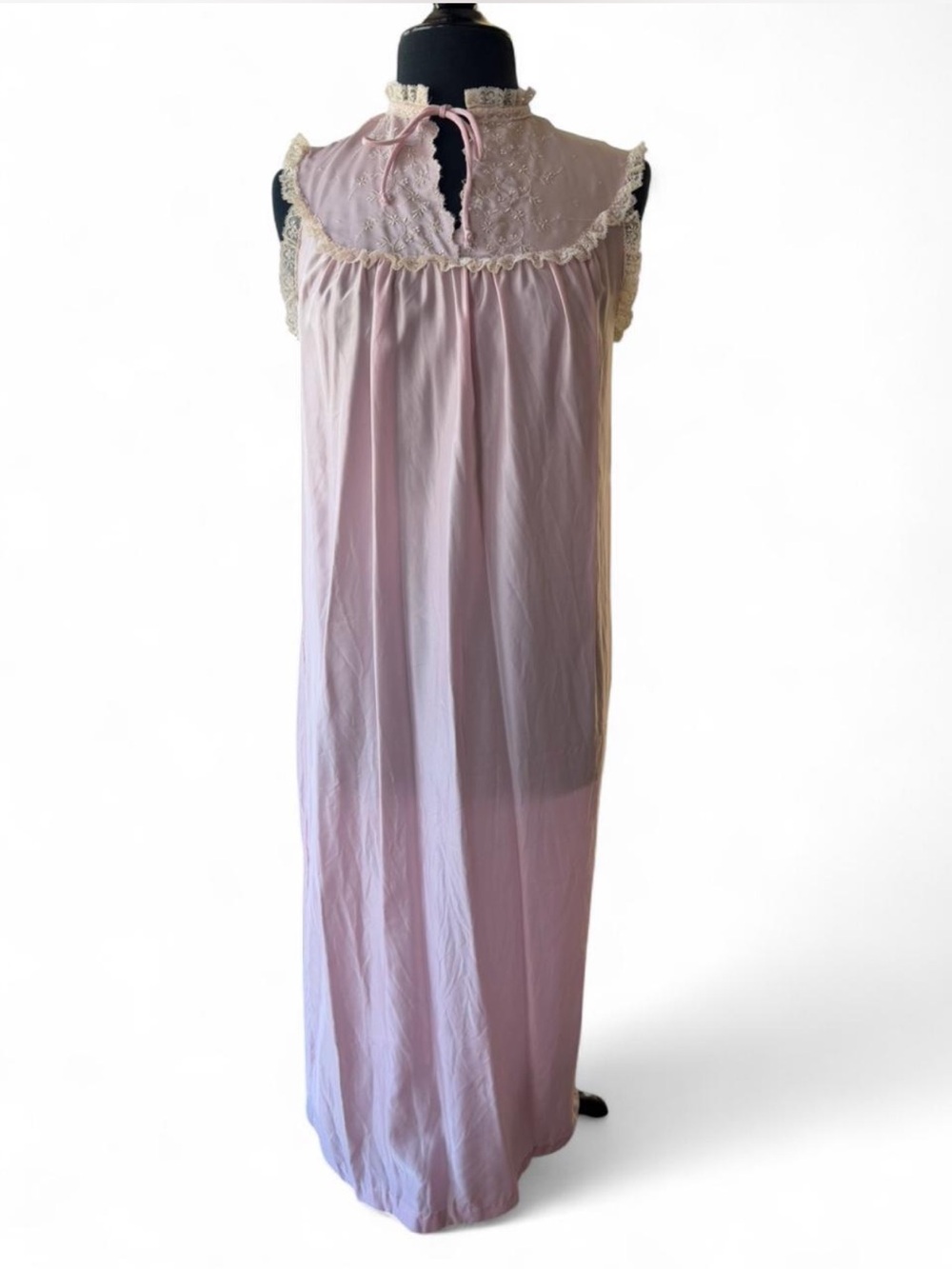 Vintage Pink Long Nightgown with Lace Trim Detail and Embroidered Yoke #boho